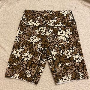 Aerie Offline Bike Shorts in Brown Tan Flower Print